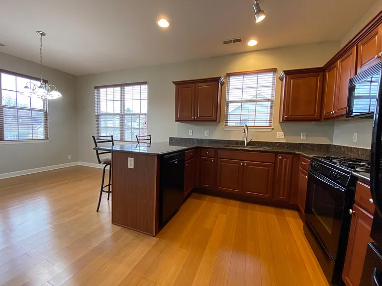 1626 White Oak Trl — Photo 11