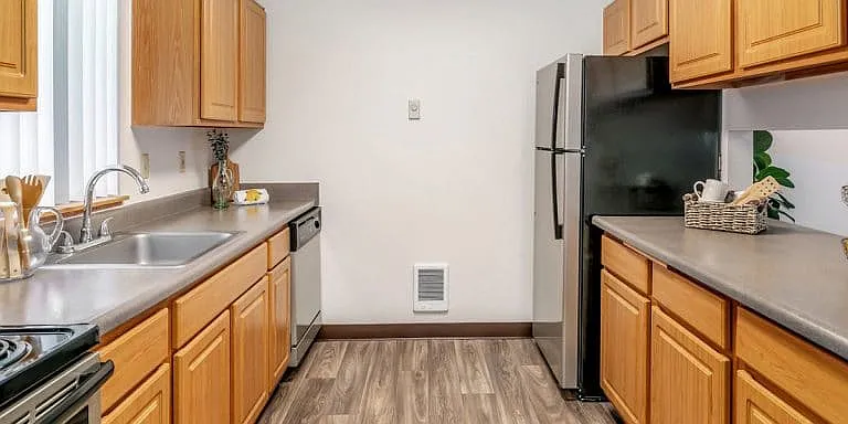 Alder Creek Apartments — Photo 17
