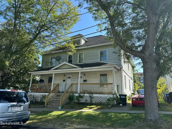 8-10 Daniels Ave, Pittsfield, MA 01201