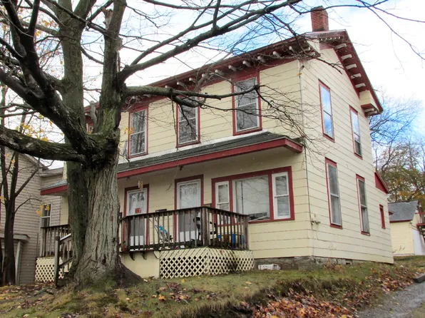 499-501 Randolph St, Meadville, PA 16335
