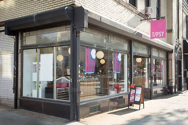 Rented by MNS | media 9