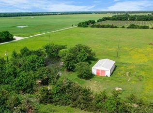 5040 County Road 4640, Trenton, TX 75490
