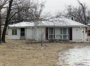 25 Kenneth Ave, Cahokia, IL 62206