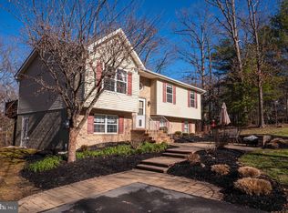 19 Royal Walnut Ct, Front Royal, VA 22630