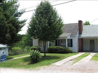 1st image of 34 Shumate St