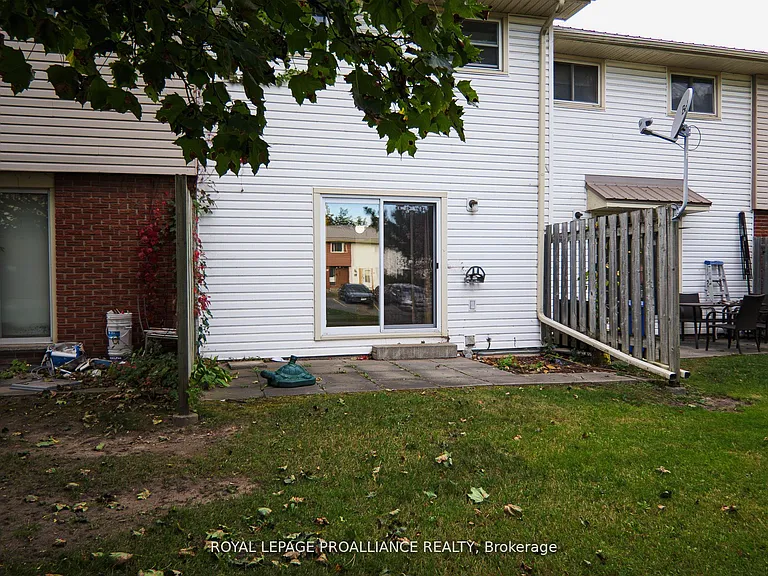 207D Park St N — Photo 28