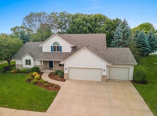 4627 N Knollwood Ln, Appleton, WI 54913