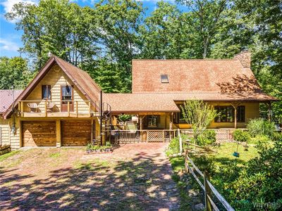 9422 Southwestern Blvd, Angola, NY, 14006