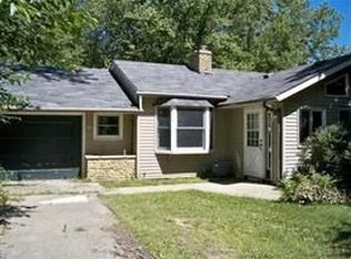 590 Albion Rd, Edgerton, WI 53534