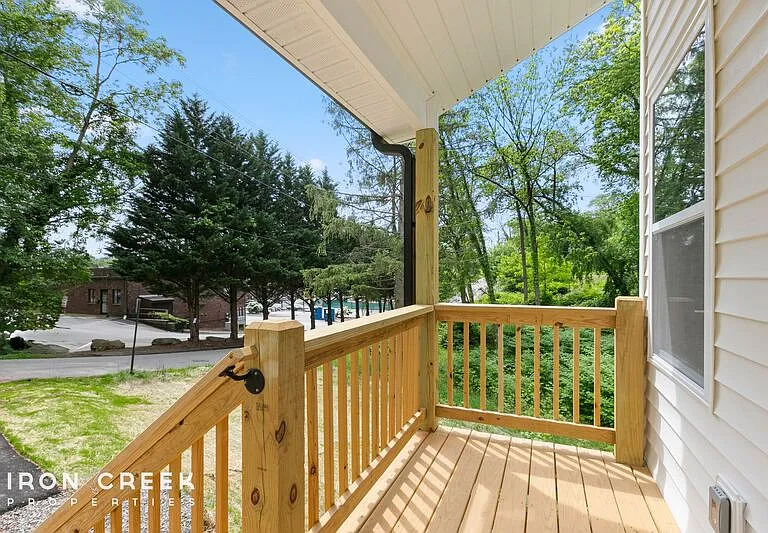 64 Hansel Ave #10 — Photo 13