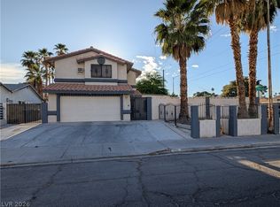 5311 Annie Oakley Dr, Las Vegas, NV 89120