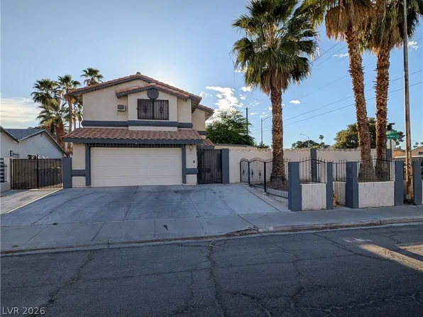 5311 Annie Oakley Dr, Las Vegas, NV 89120