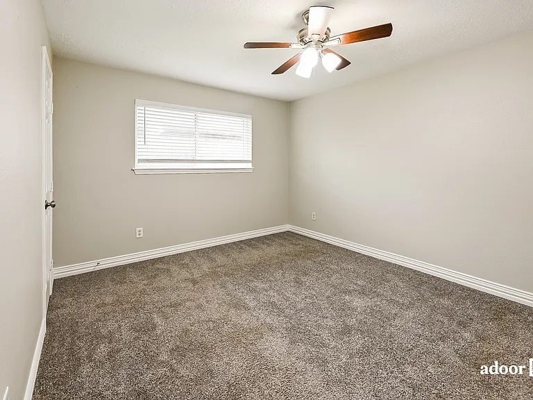 12519 Drifting Winds Dr — Photo 14
