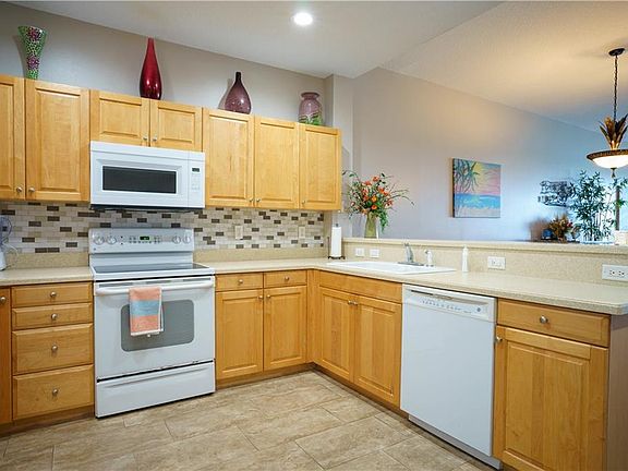 3rd image of 530 S Gulfview Blvd APT 404