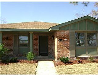 1st image of 4834 Sandalwood St