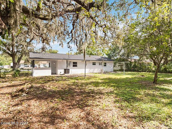 5th image of 717 Baywood Cir