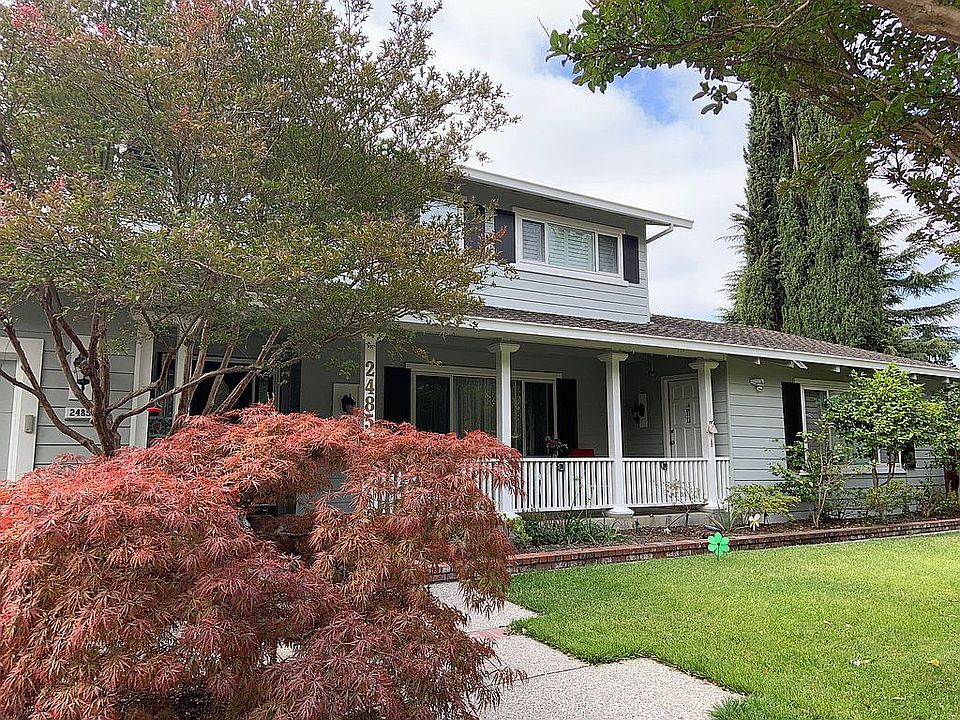 2nd image of 2485 Raven Rd
