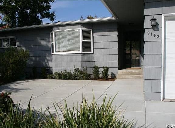 2nd image of 9142 Shirley Dr