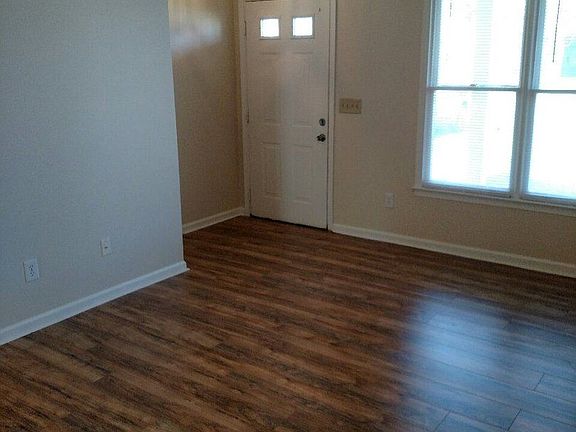 2nd image of 525 Mystic Dr
