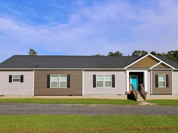 4948 Oakville Rd, Appomattox, VA 24522