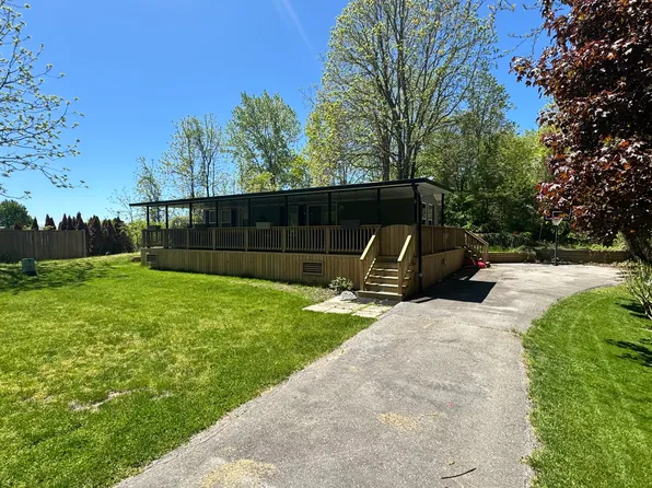 490 Empire Rd #Val028, Pt Colborne, ON L0S 1R0