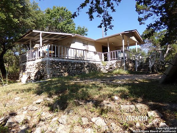 2nd image of 795 Nelson Dr