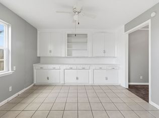 344 Pennington Dr, Alvin, TX 77511