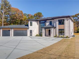 2735 Old Thompson Mill Rd, Buford, GA 30519