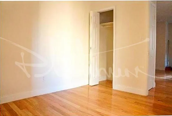 Rented by Platinum Properties | media 27