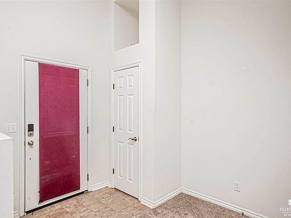 5th image of 59 Fuller Cir