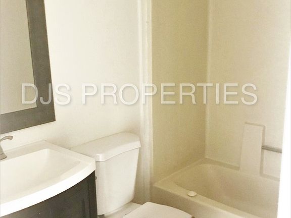 5th image of 4422 Alabama St APT 3