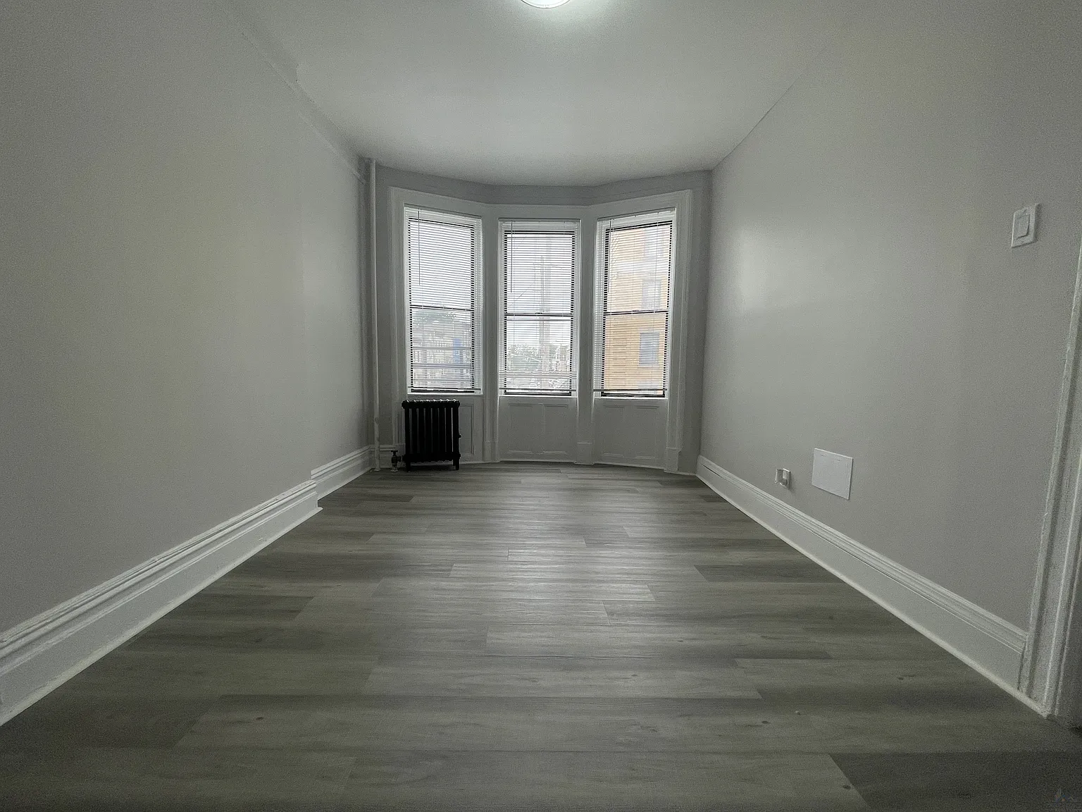 2 bed, 800 sqft, $2,195 — Photo 3