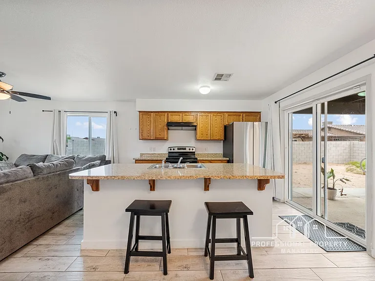 3649 S Benson Ave — Photo 5