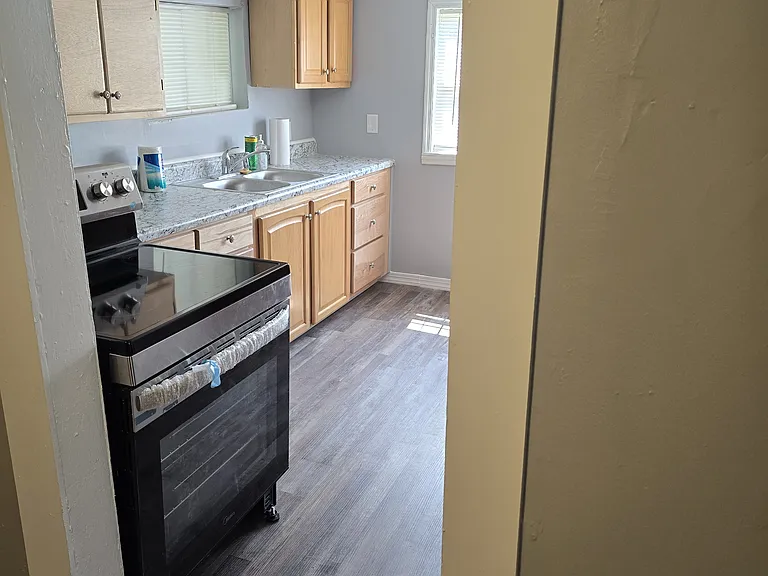 760 Doe St — Photo 16