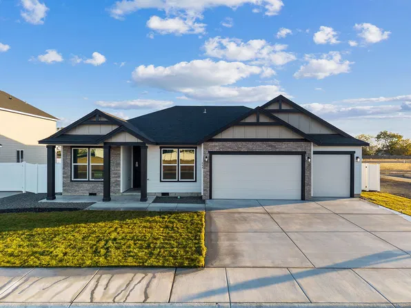 844 J St NE, Quincy, WA 98848