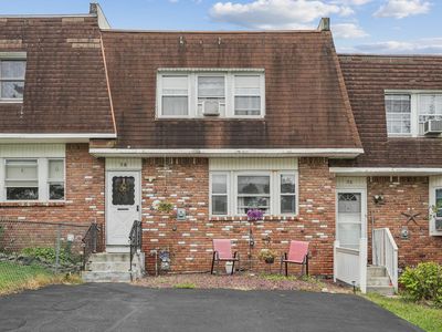 58 Chaucer Court, Middletown, NY, 10941