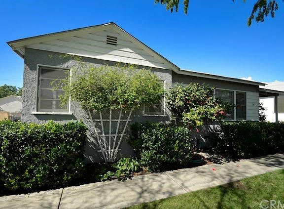 Well maintained yard.