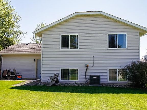 2nd image of 5445 Upper 182nd St W