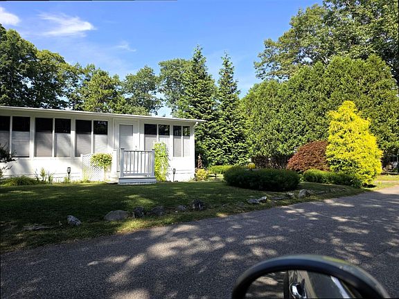 3rd image of 430 Post Road #66