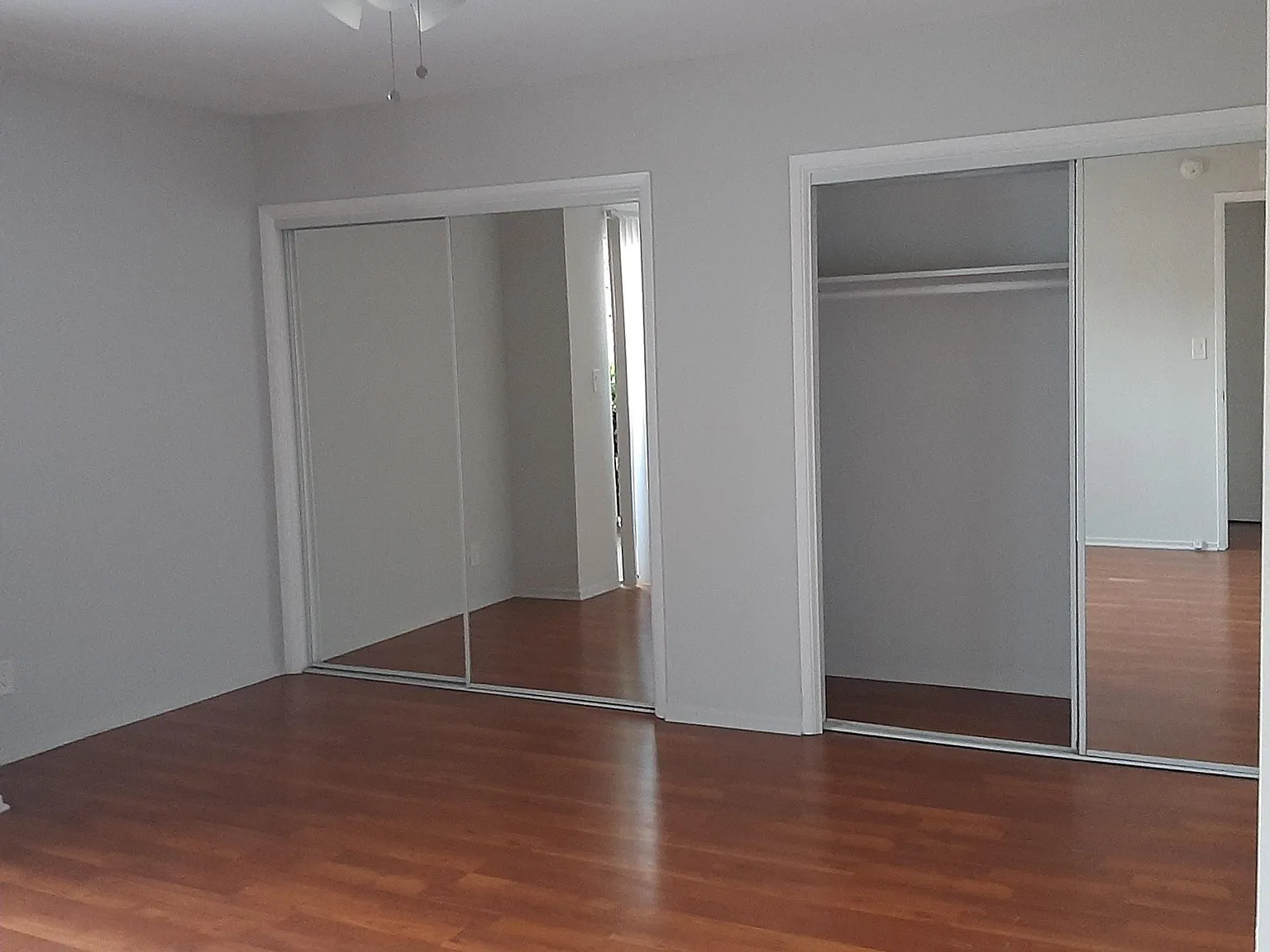 4475 Rosewood Ave — Photo 2