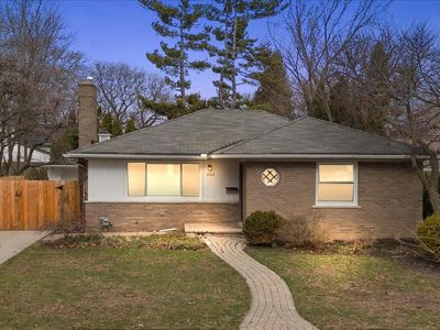 3102 Woodslee Dr, Royal Oak, MI, 48073