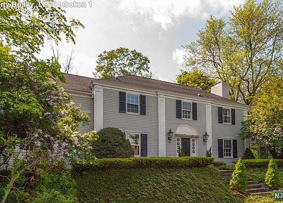 Plenty of Curb Appeal