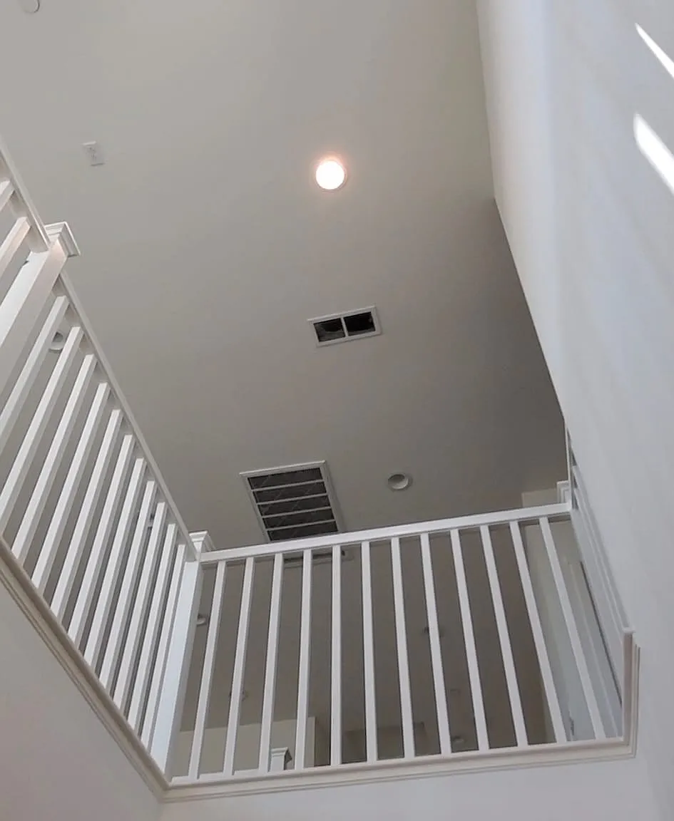 3 bed, 2.5 bath, 2500 sqft, $3,300 — Photo 4