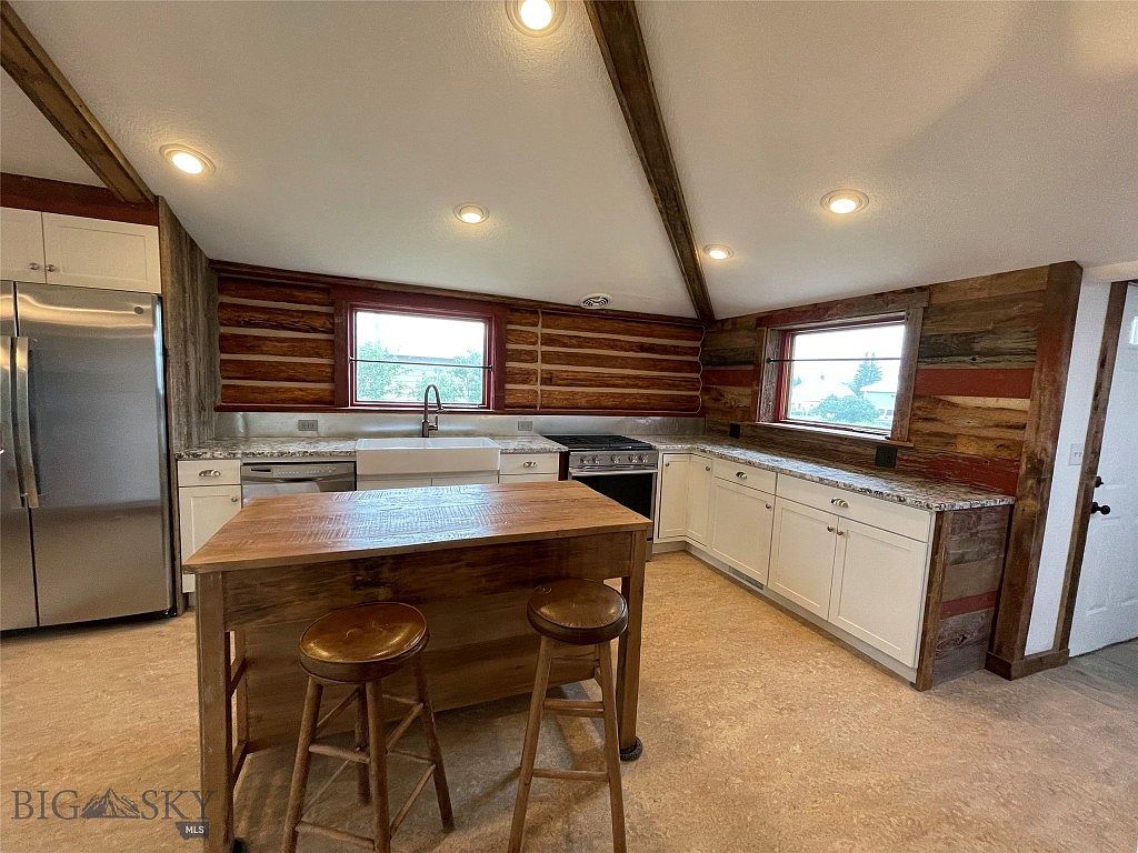 305 Miles Ave, Clyde Park, MT 59018 MLS 383245 Zillow