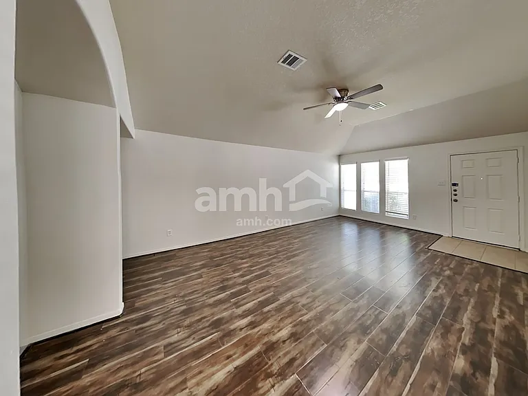 2322 Old Ox Rd — Photo 7