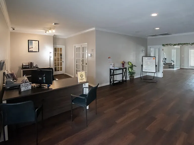Winford Place Apartments — Photo 15
