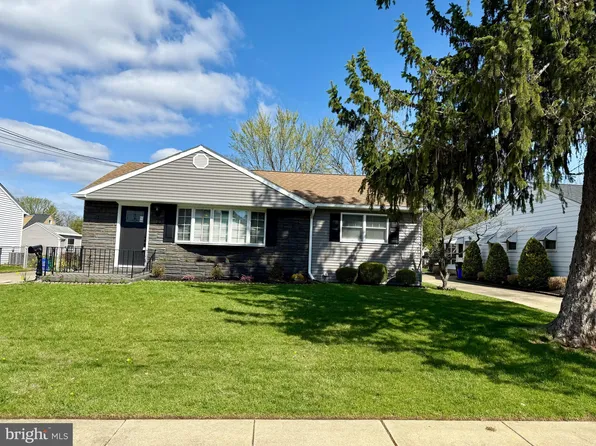 213 Madison Ave, Barrington, NJ 08007