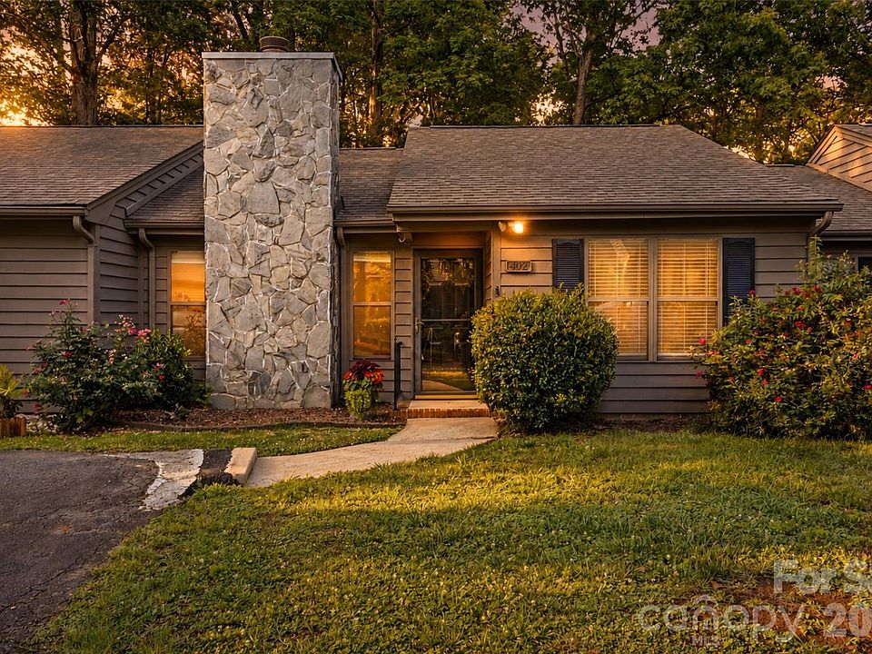 1st image of 402 Sweetgum Dr