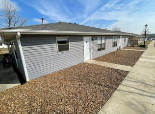 420 E Hinton Rd, Columbia, MO 65202