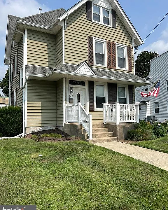 220 Ryers Ave